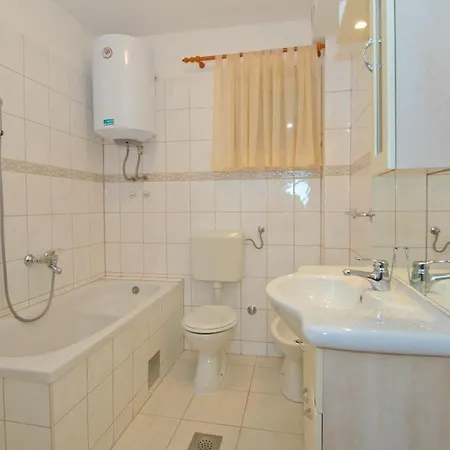 Apartment House Comfort
