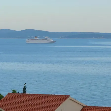 Apartment House Comfort